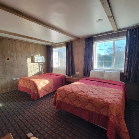 Townhouse Motel Бишъп Екстериор снимка