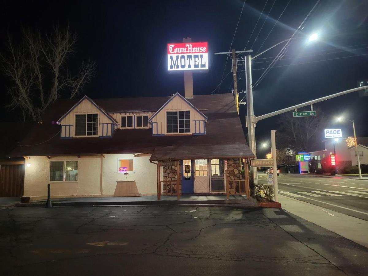 Townhouse Motel Бишъп Екстериор снимка