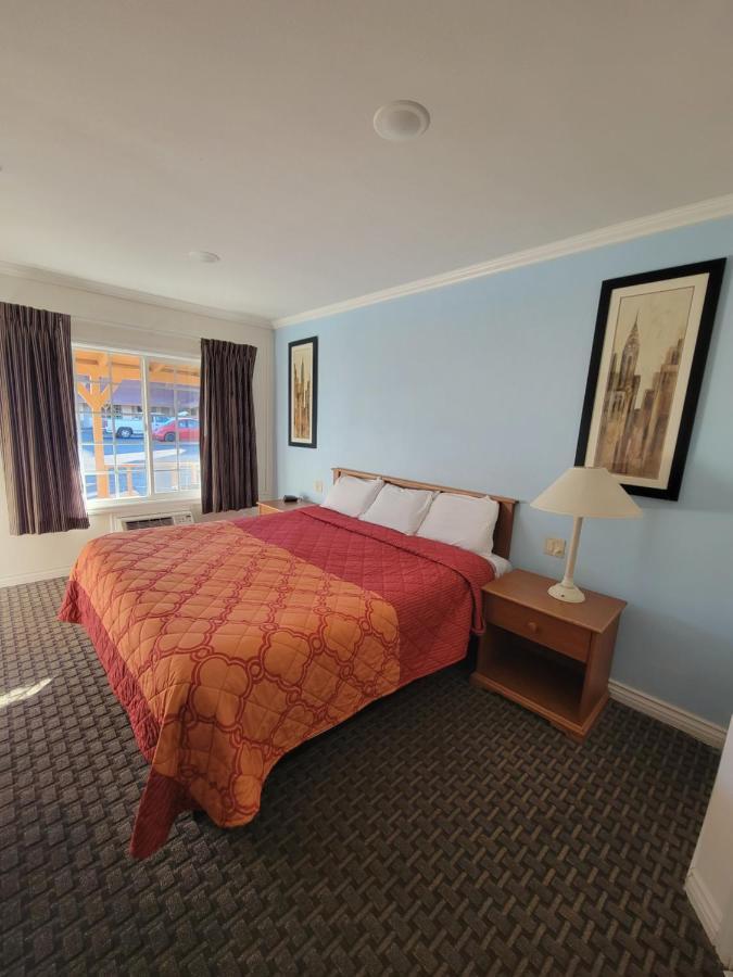 Townhouse Motel Бишъп Екстериор снимка