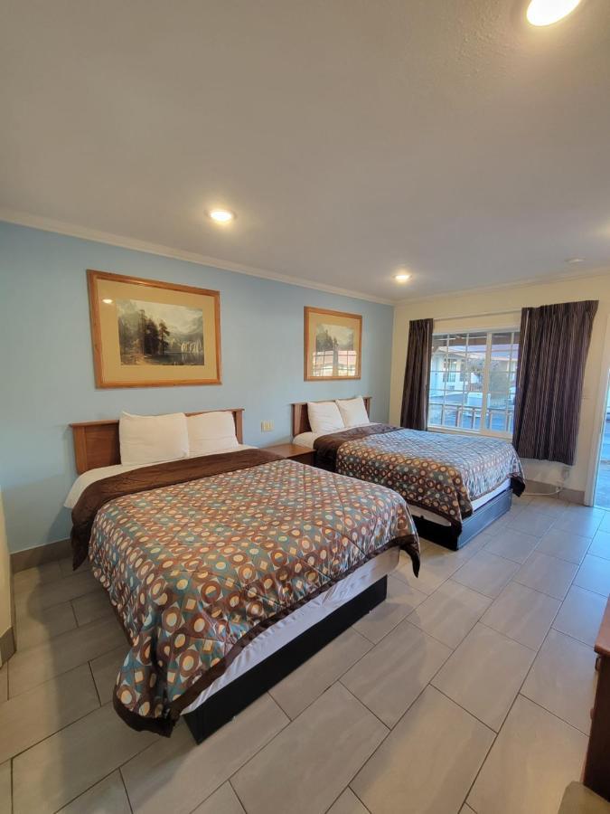 Townhouse Motel Бишъп Екстериор снимка
