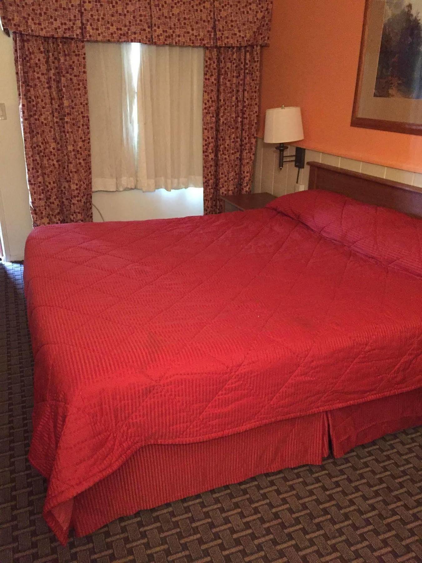 Townhouse Motel Бишъп Екстериор снимка