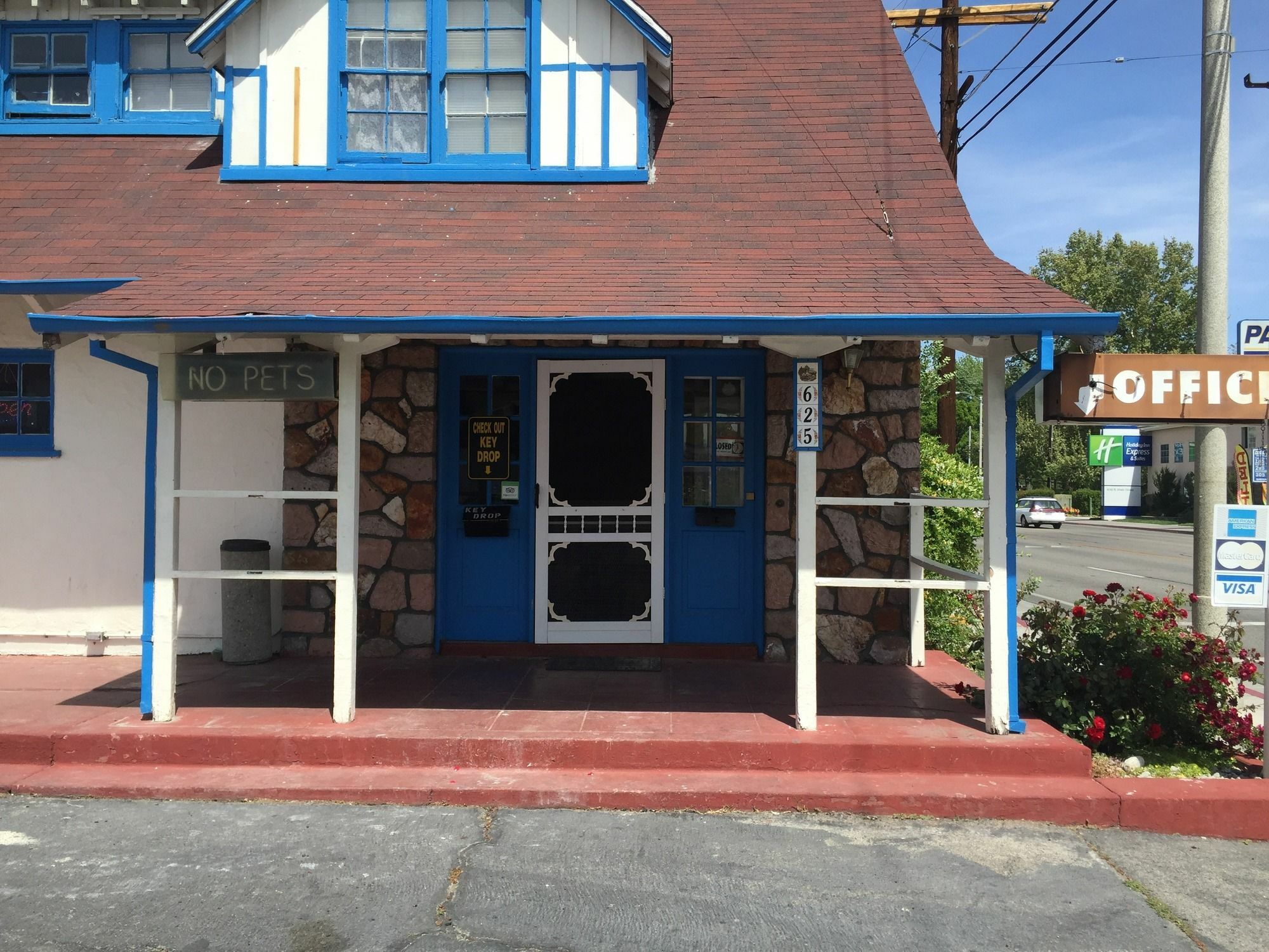 Townhouse Motel Бишъп Екстериор снимка